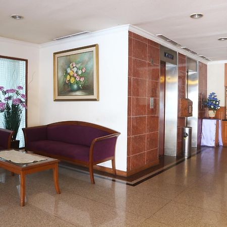 Hotel Farel Jakarta Eksteriør billede